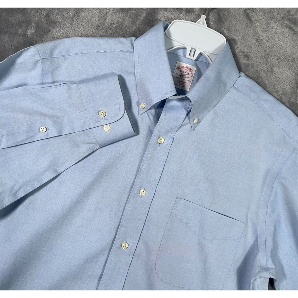 Brooks Brothers Blue Dress Shirt Mens 14.5 2/3 Button Down Long Sleeve Pocket